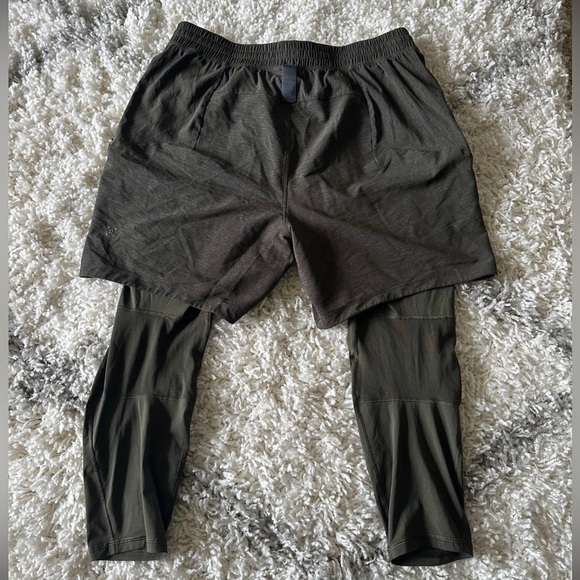 Lululemon Active Expert Short Tight 6" Heathered Dark Olive / Dark Olive - Picture 2 of 3